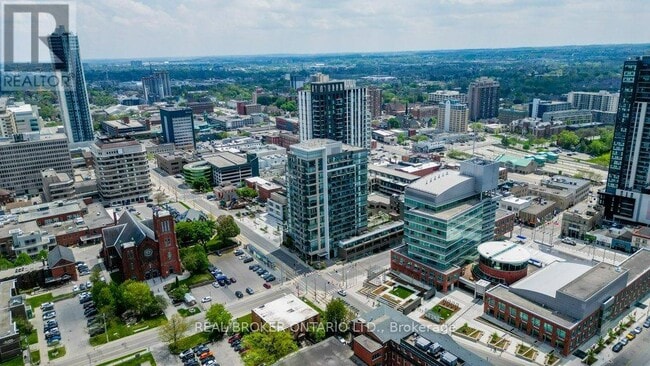 Photo - 85 Duke St W Unité 908