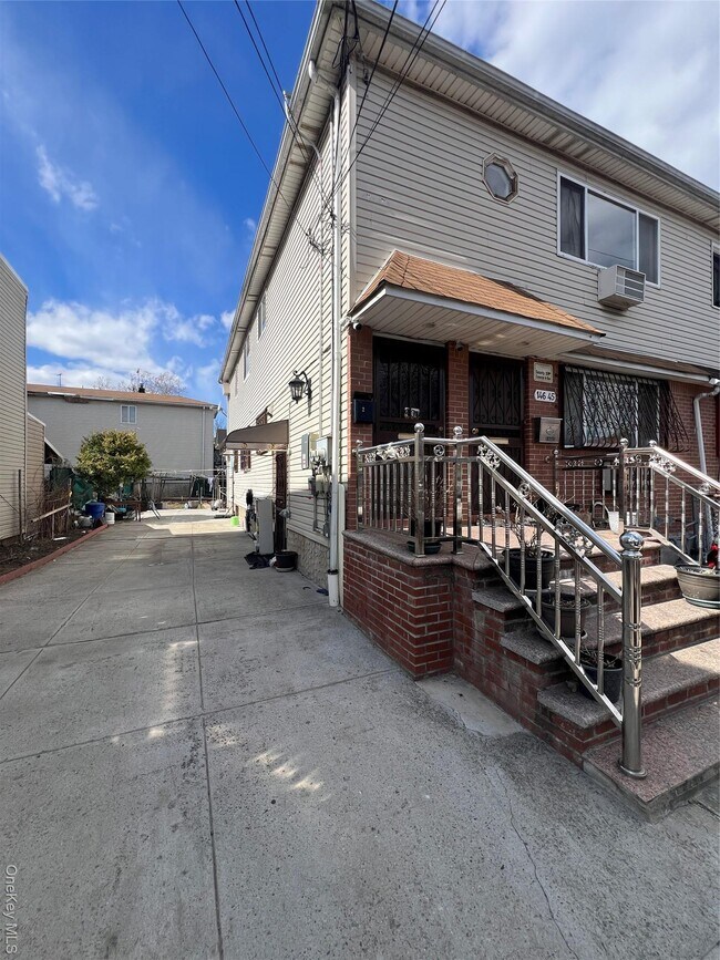 Photo - 146-45 Tuskegee Airmen Way