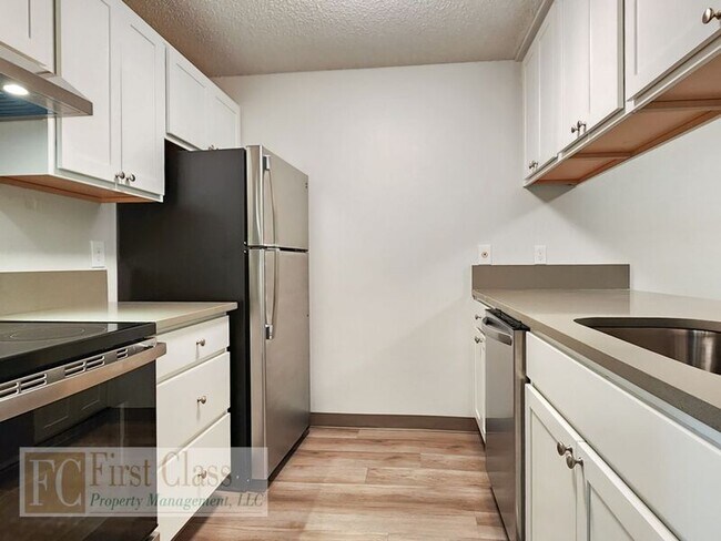 3648 SW Beaverton Hillsdale Hwy Unidad 9