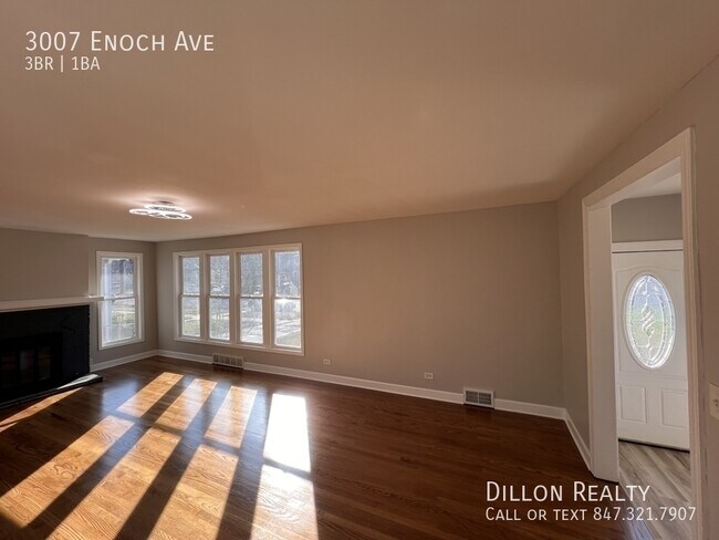 Photo - 3007 Enoch Ave