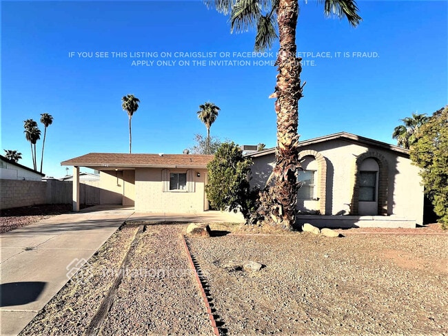 Building Photo - 5942 W Whitton Ave