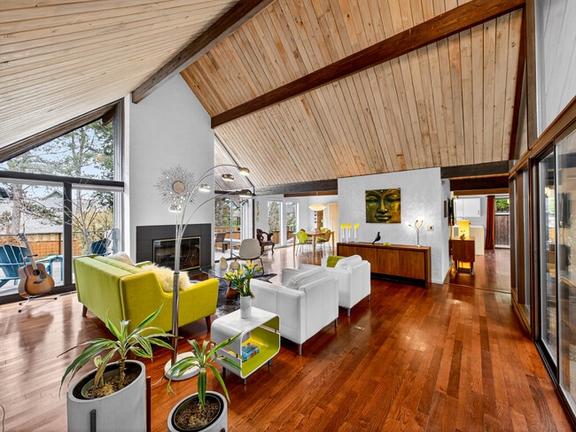 Photo - 10956 SE Azar Dr