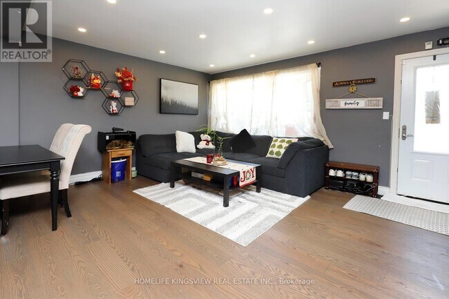 Photo - 110 Longfield Rd