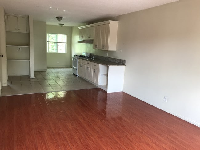Apartments For Rent Near East Los Angeles College In Monterey Park Photo 360 S Garfield Ave Unit 21