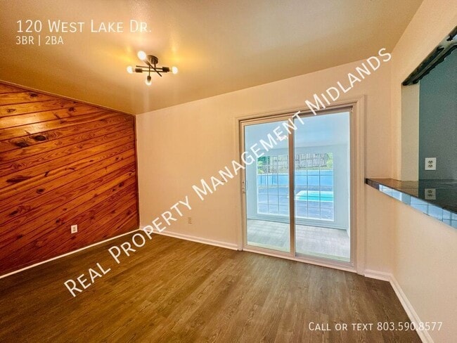 Photo - 120 W Lake Dr