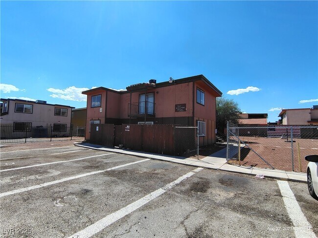 Building Photo - 3663 Kolendo Ct Unit C