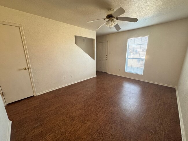 Photo - 4506 Sylvia Dr Unit # A