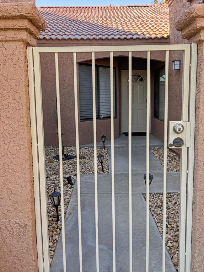 Photo - 76915 Turendot St