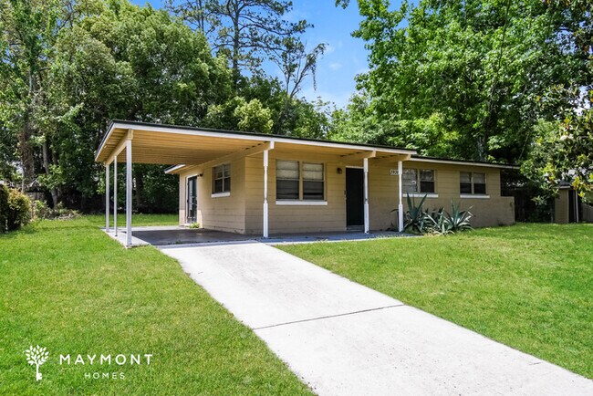 Photo - 3938 Peter Rabbit Dr