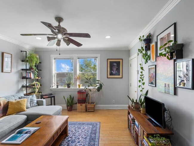 Photo - 1219 Holbrook Terrace NE Unit Apt #4