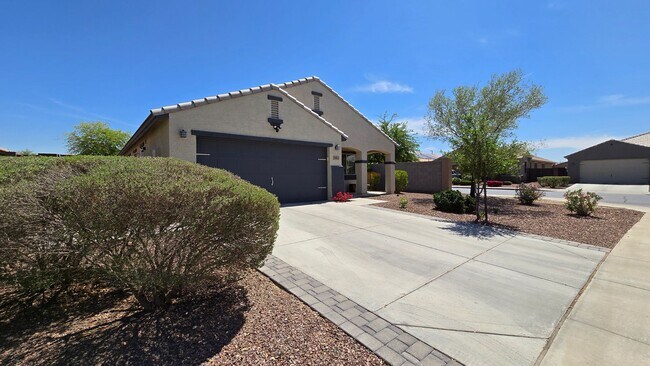 Photo - Beautifully updated home in Las Brisas Community of Goodyear!