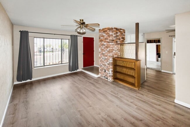 Photo - Long Term unfurnished rental!