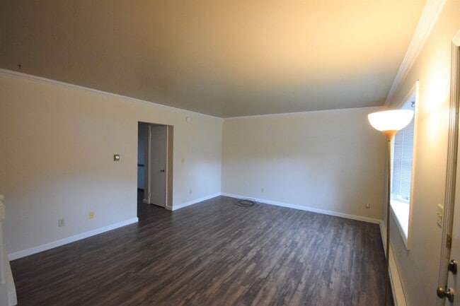 Photo - Brick Townhome in Park Forest!