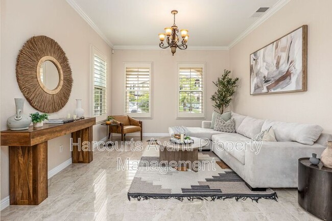 Photo - 5582 Valerio Trl