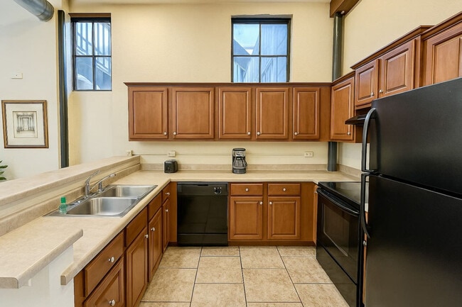 Photo - 515 N Robberson Ave Unidad SI ID1534842P
