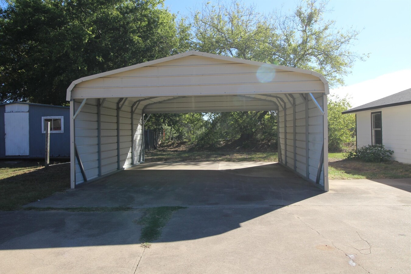 Photo - 510 Bradburn Rd