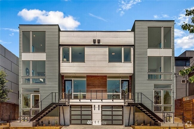 Building Photo - 2738 S Elmwood Pl Rental