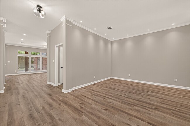 Photo - 1527 Lake Pauline Ct