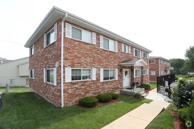 Photo - Monte Carlo Apartments