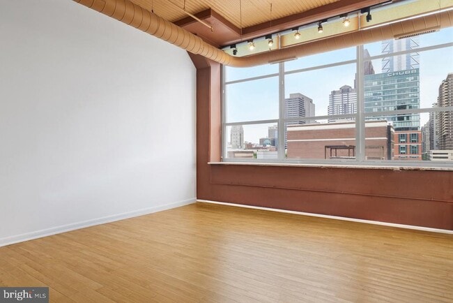 Building Photo - 2200 Arch St Unit 609