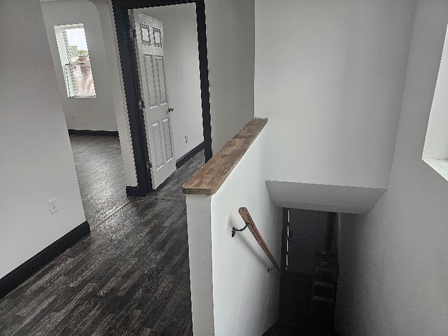 Photo - 4143 Farlin Ave