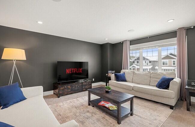 Photo - 1607-1165 165 St SW Unit ID1314503P