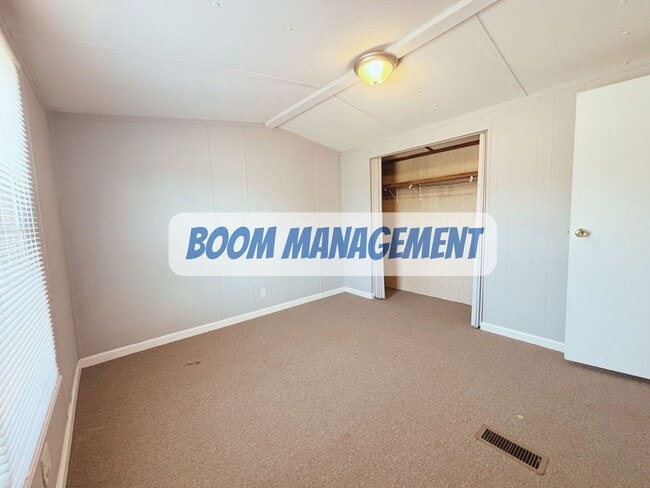 Photo - 176 Brookston Rd