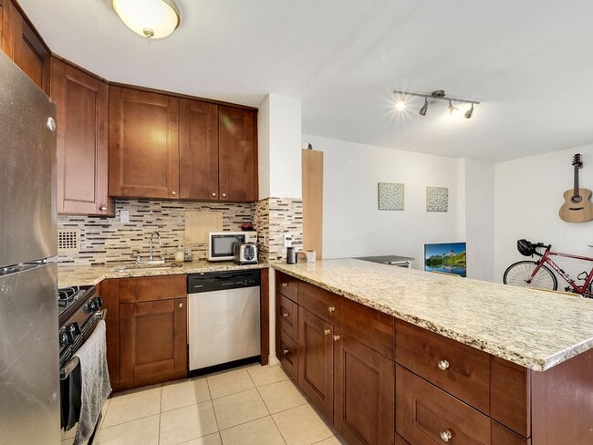 Photo - 950 25th St NW Unidad 4OX