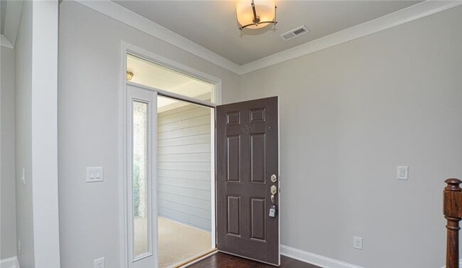 Photo - Charming 3BR/2.5BA Townhome located in Cab...