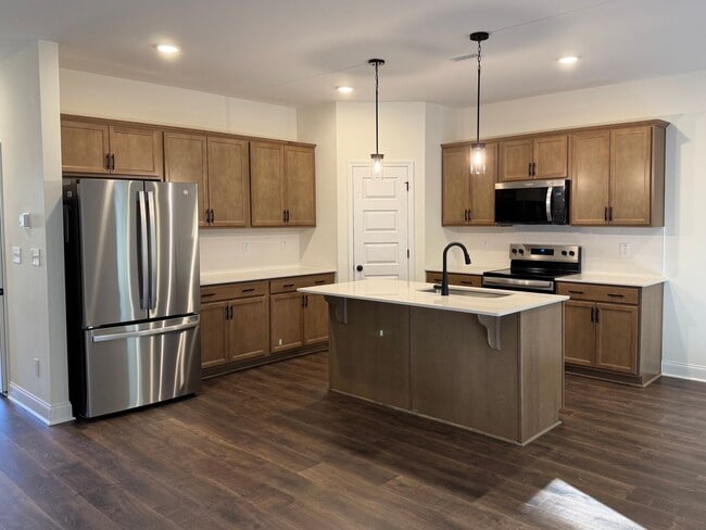21 Calluna Dr