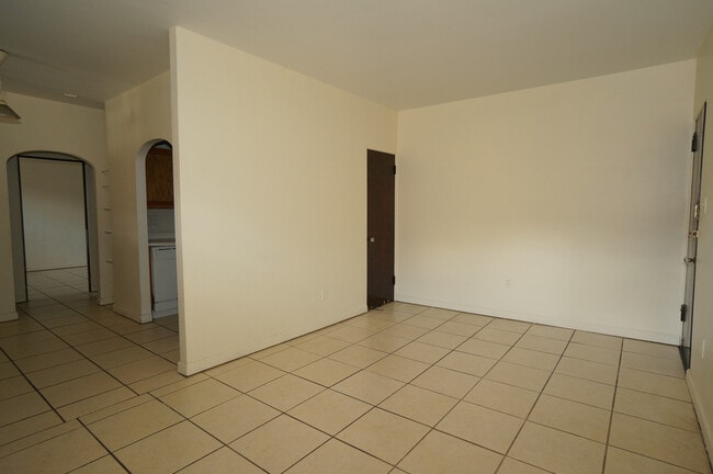 DSC01477 - The Wendover Community