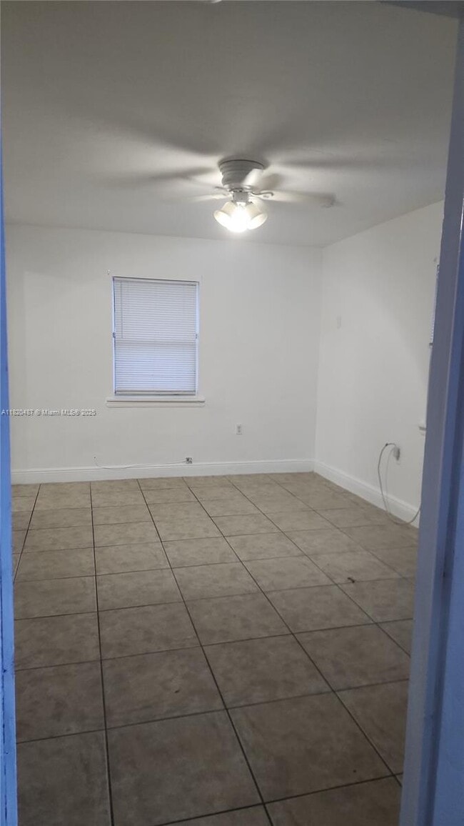 Photo - 1842 Johnson St Unit 3