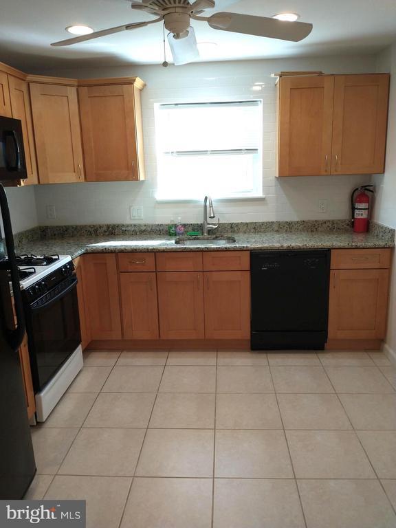 Photo - 1529 W Porter St Unidad 2