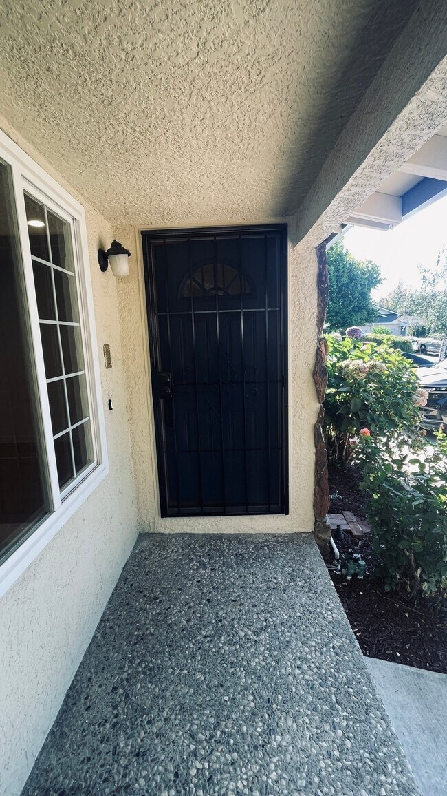 Photo - 3226 Neal Ave