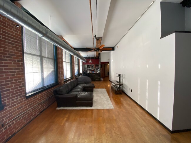 Photo - 160 Fremont St Unidad 313
