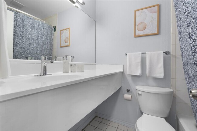 Photo - Newly Renovated Bachelor Suites Unit 1