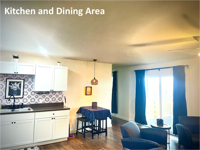 Photo - 650 Dogwood Trail