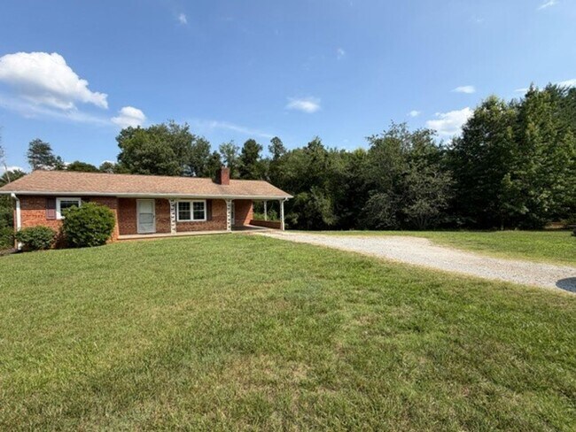 Photo - NEW RENTAL LISTING - TAYLORSVILLE