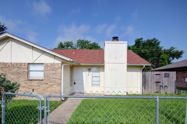 Photo - N. Cooper Duplex Unit 710 N. Cooper St.