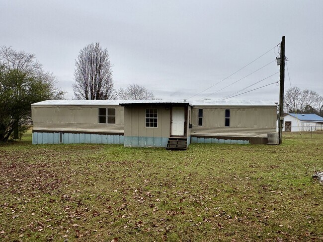 Photo - 610 Old Slag Rd