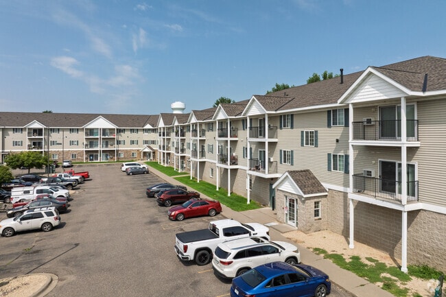 Eagle Pointe (2550 Voyageur) - Eagle Pointe (2550 Voyageur)