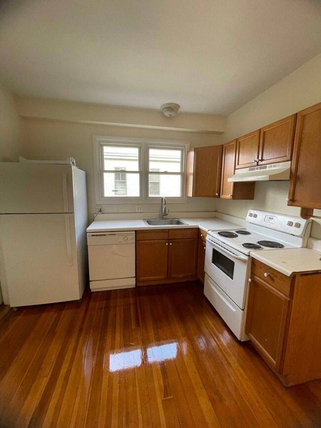 17 Egerton Rd Unit 1