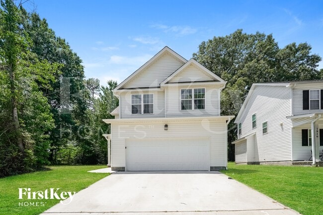 Building Photo - 1818 Yarborough Dr