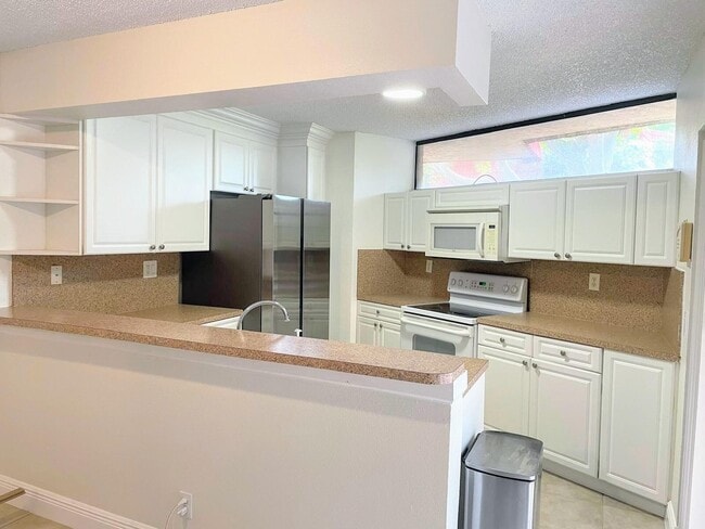 Photo - 8189 Severn Dr