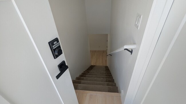 Photo - 503 E 100 N