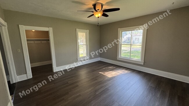 Photo - 1318 W 4th St