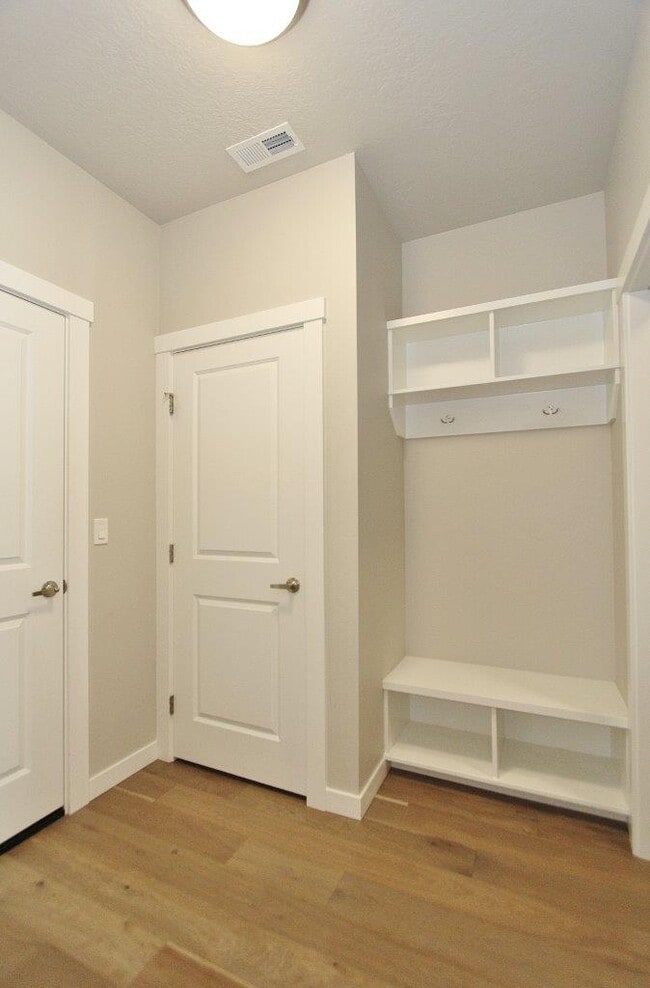 Photo - 2174 E Mendota Dr