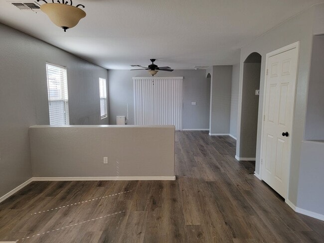 Photo - 14862 W Aster Dr