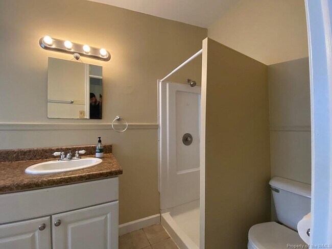 Photo - 1107 Richmond Rd