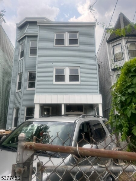Photo - 146 Johnson Ave
